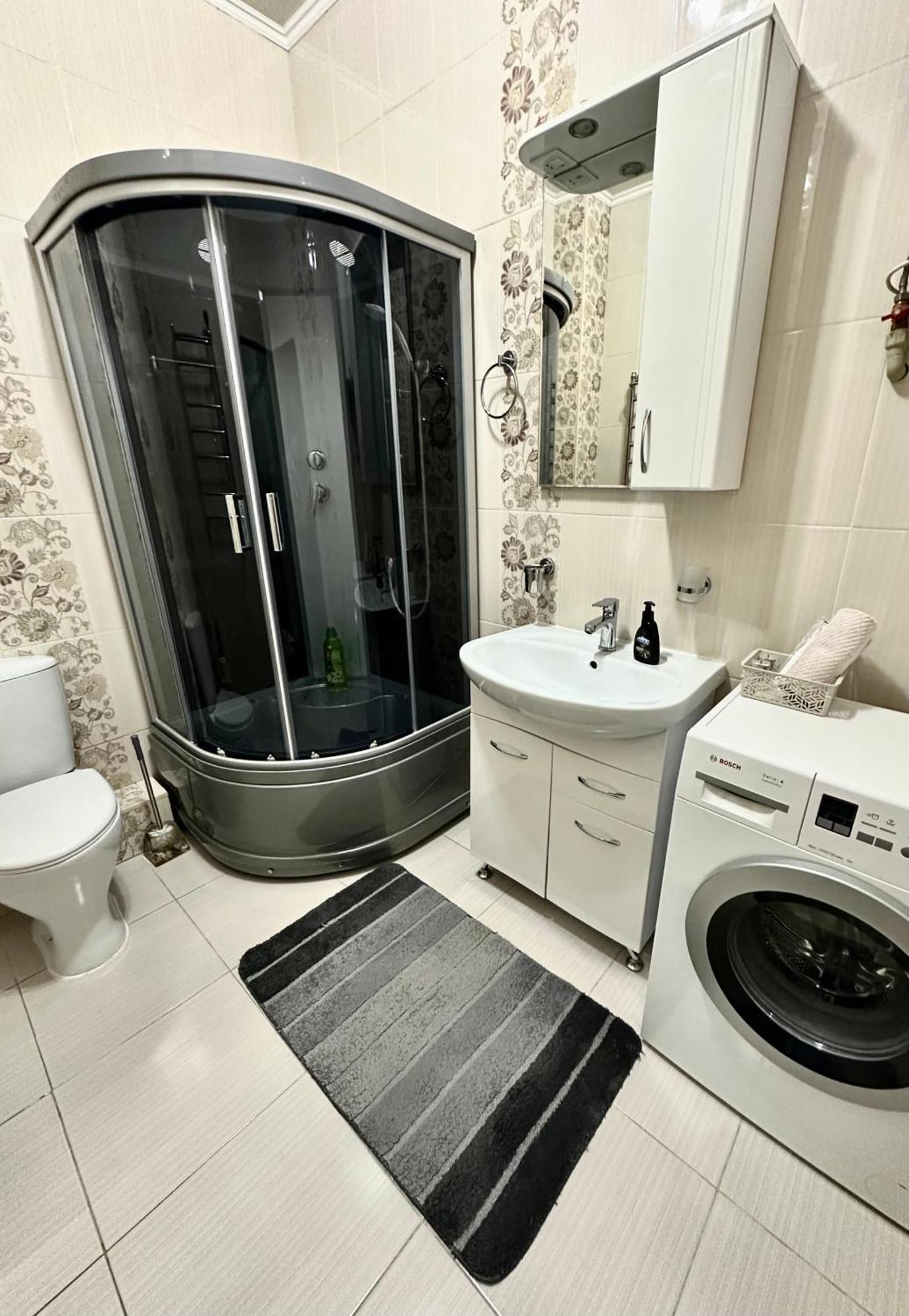 Майлина 10 Аэропорт Apartment Turksib ภายนอก รูปภาพ