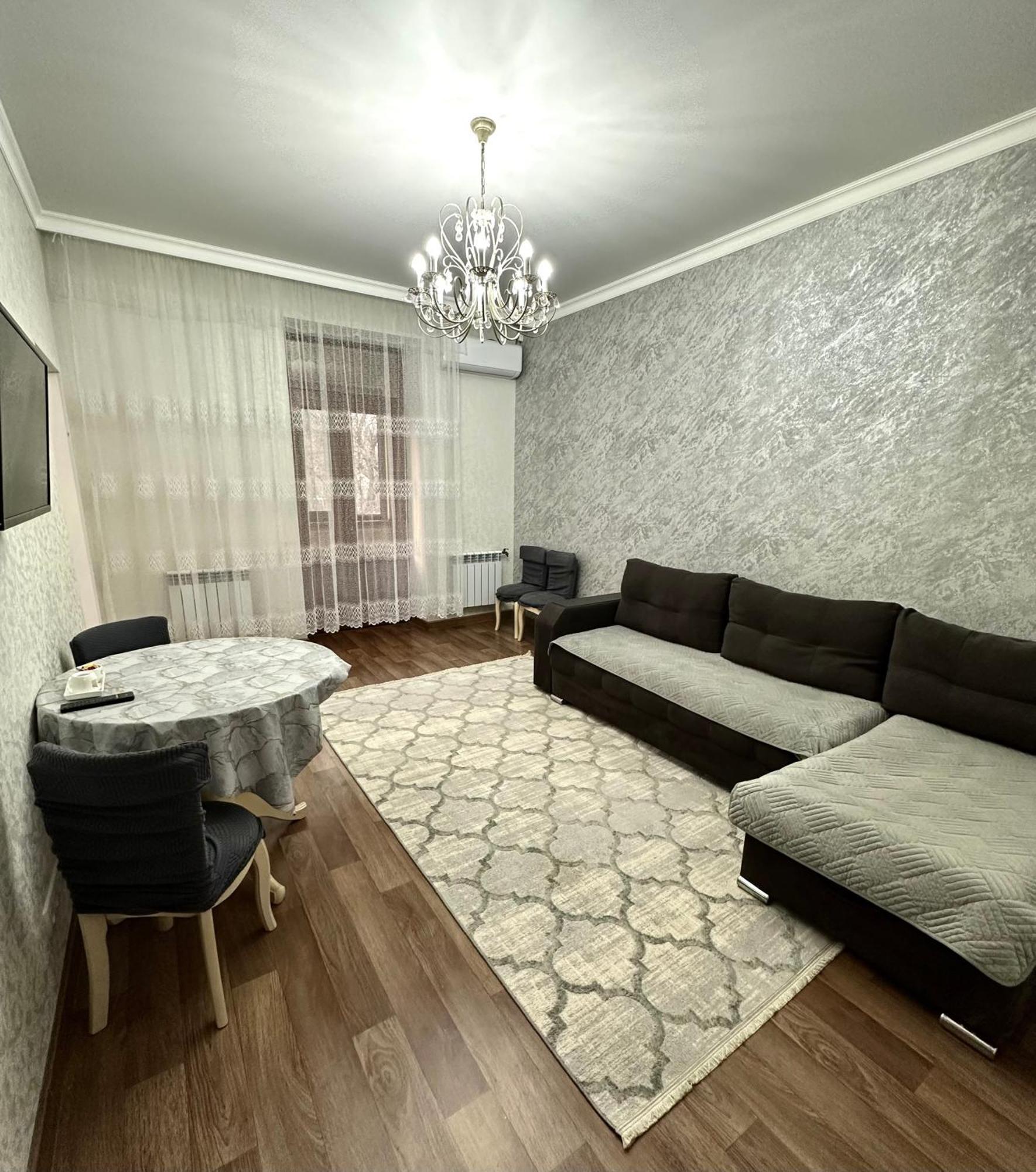 Майлина 10 Аэропорт Apartment Turksib ภายนอก รูปภาพ