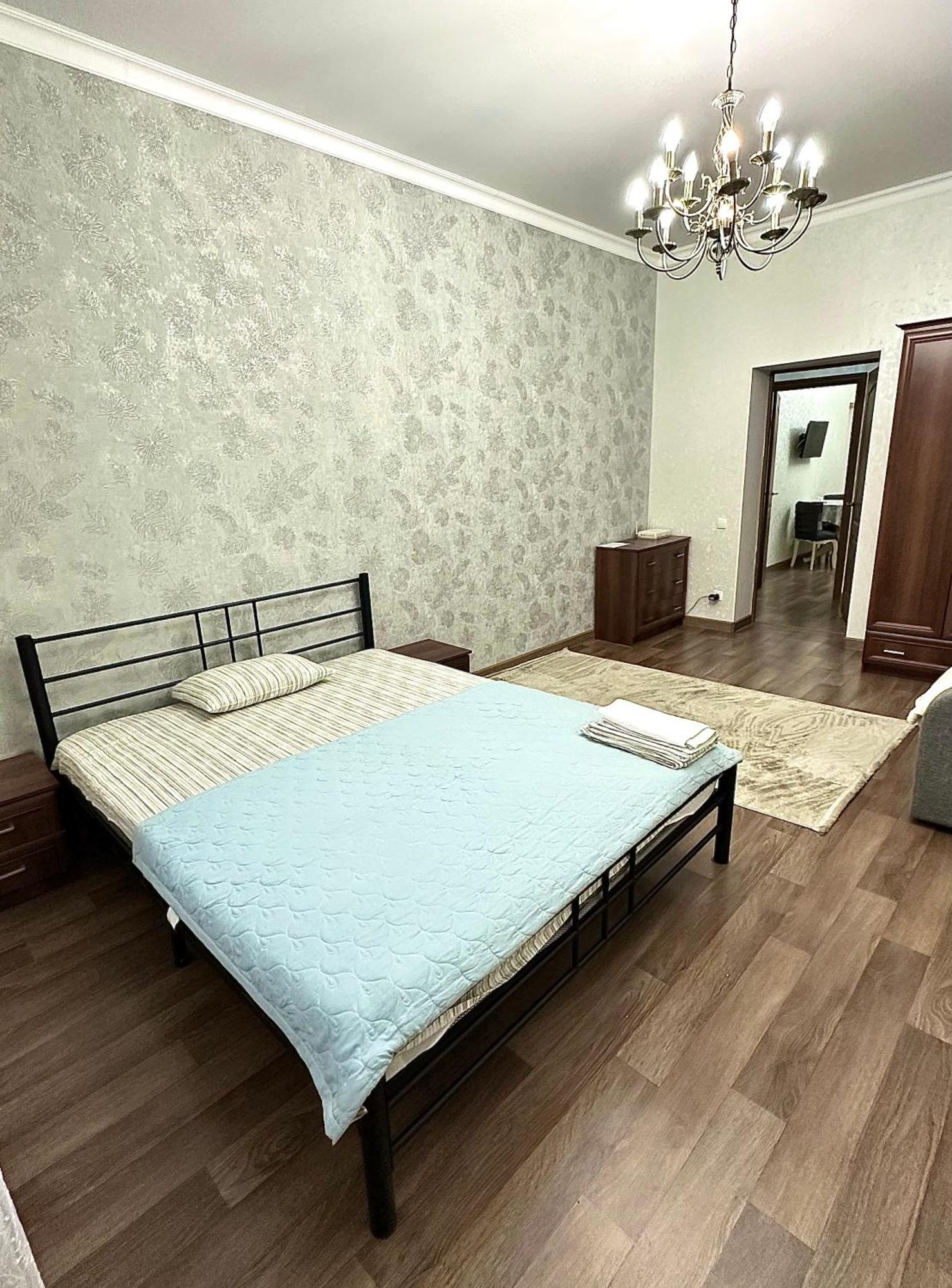 Майлина 10 Аэропорт Apartment Turksib ภายนอก รูปภาพ